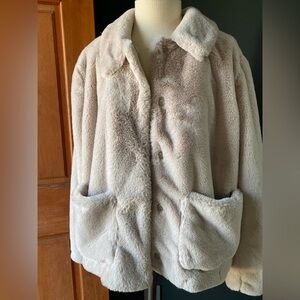 H&M Divided Faux Fur Cuddly Jacket L